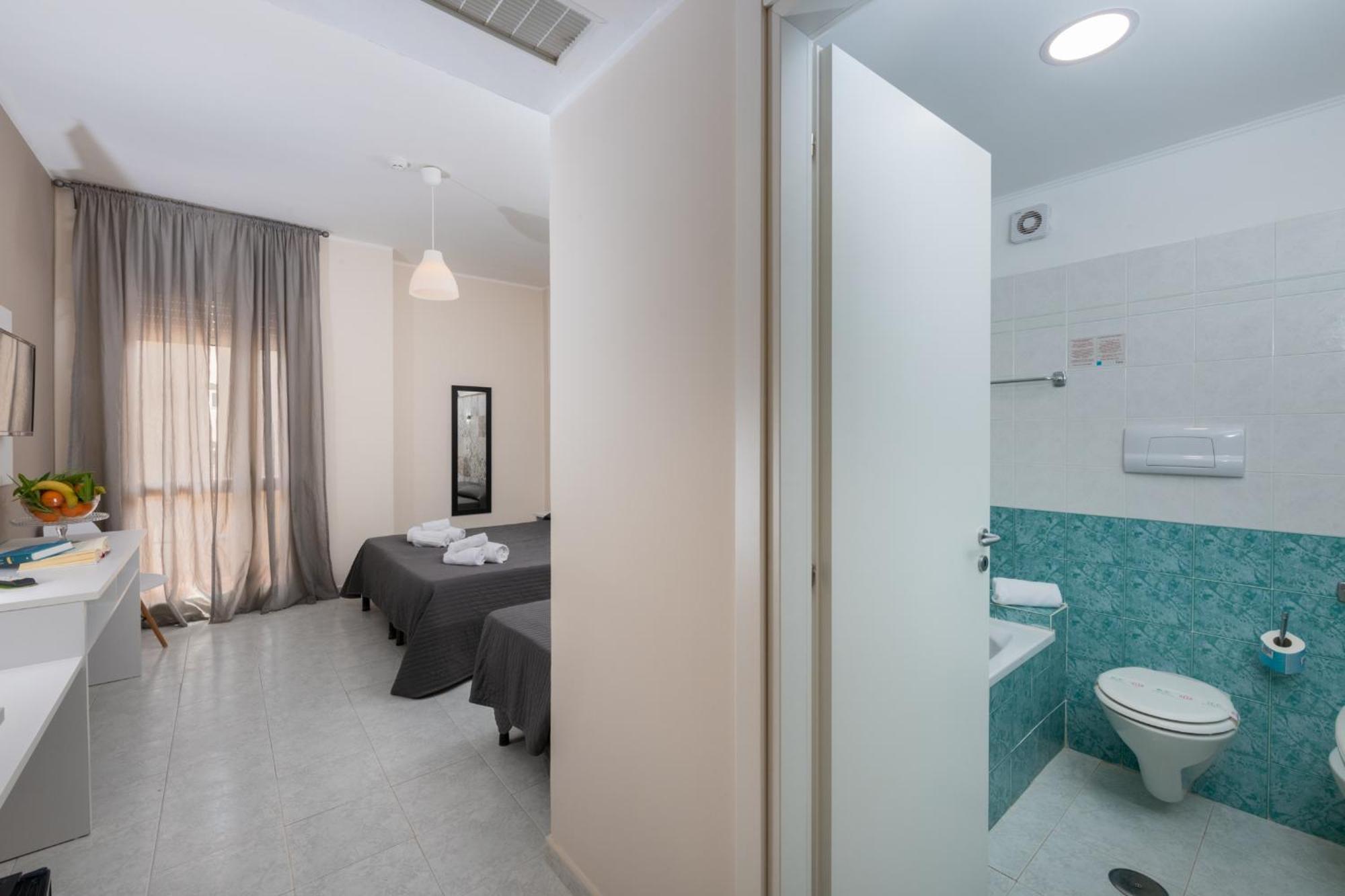 Triple Room,1730025834:JPEG